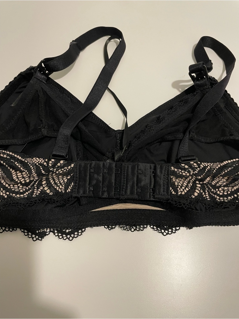 Willow Brand Women's size Medium Luxe Pumping Bra Black Lace Wearable Pump Bra - Picture 7 of 7